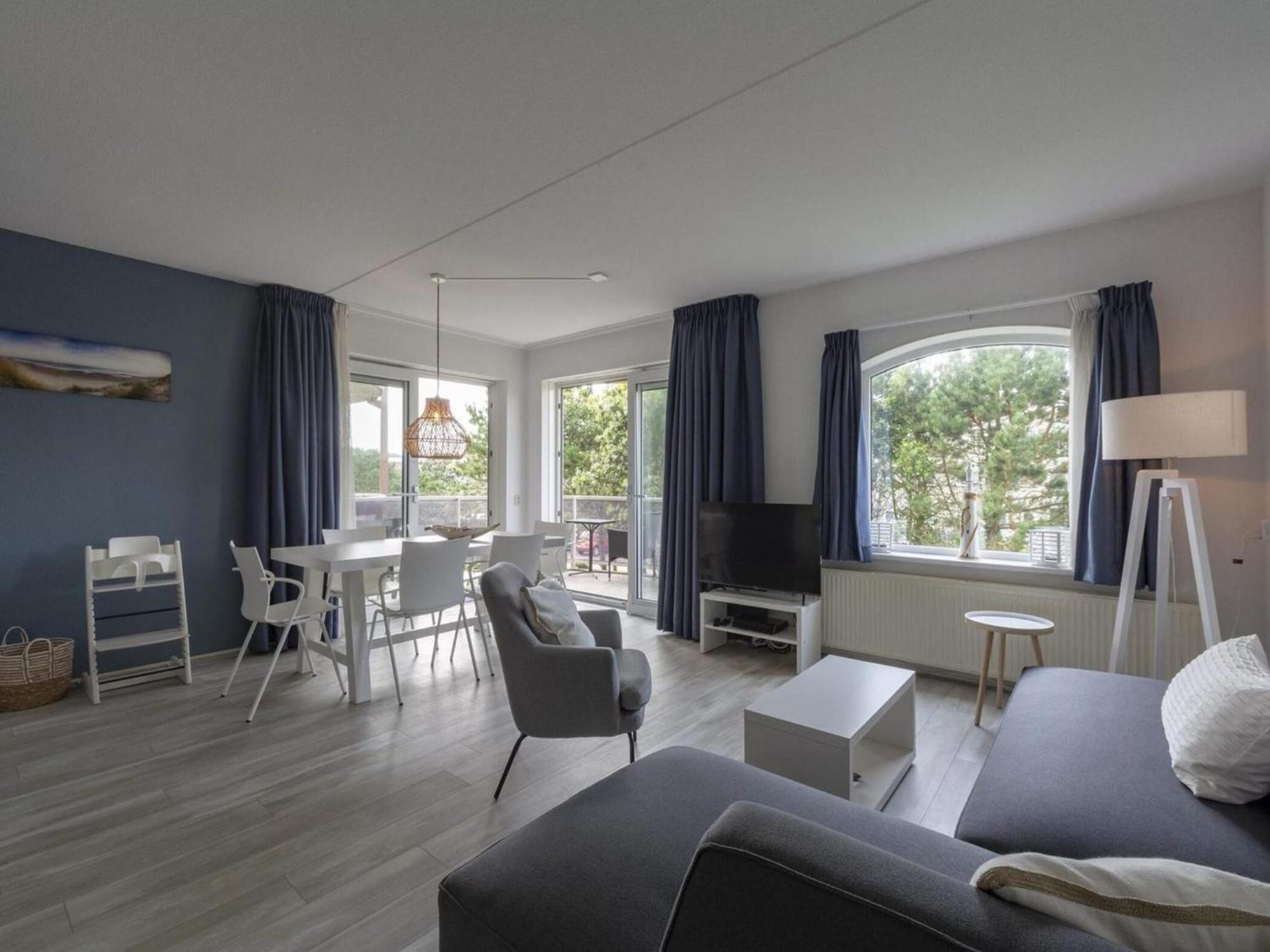 Stunning Apartment Near Sea By Belvilla Julianadorp Extérieur photo